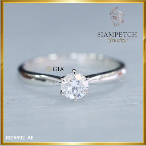 แหวนหมั้นเพชรหญิงใบเซอร์ GIA  0.30 กะรัต สี98 RI05692