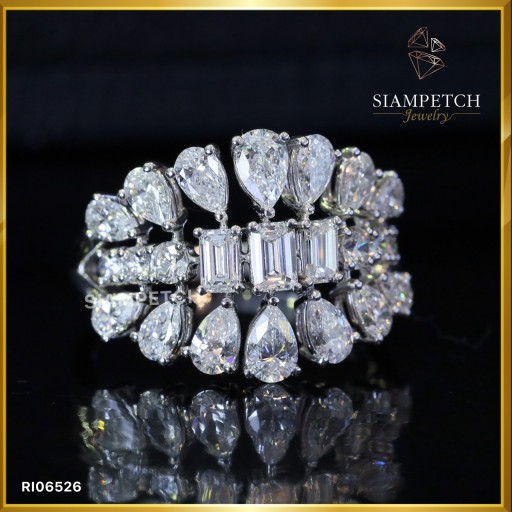 แหวนเพชรแท้ mix shape สี 100 หน้ากว้างตัวเรือน white gold 18k RI06526