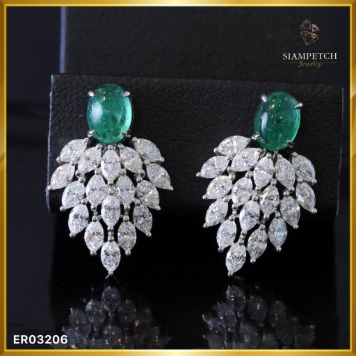 ต่างหูเพชร Marquise ประดับมรกตสีสวย ER03206 ต่างหูเพชร Marquise ประดับมรกตสีสวย ER03206