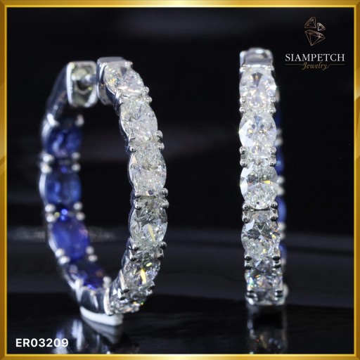 ต่างหูเพชรห่วง Oval ประดับไพลินเจียระไนรูปไข่ ER03209