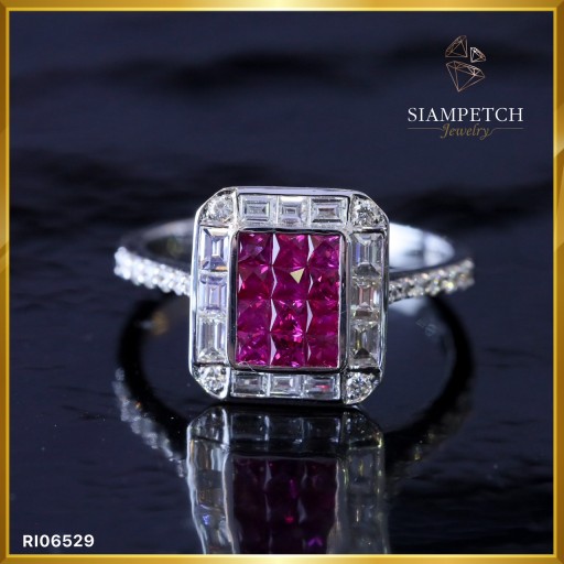 แหวนทับทิมล้อมเพชรสี 100 RI06529