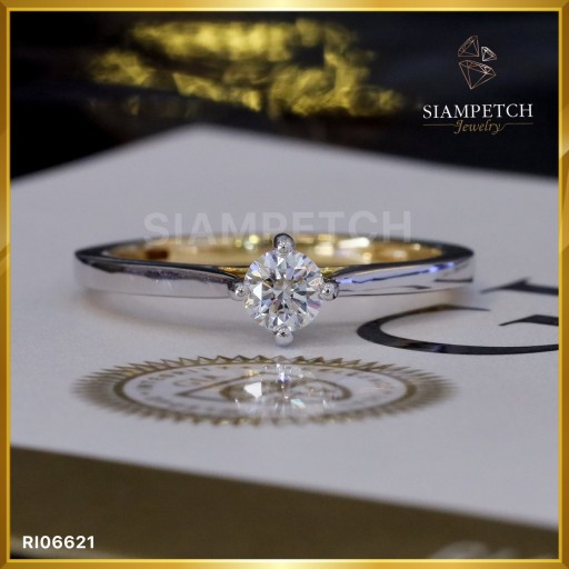 แหวนเพชรแท้ 0.30 กะรัต สี100 รับรองสถาบัน GIA RI06621