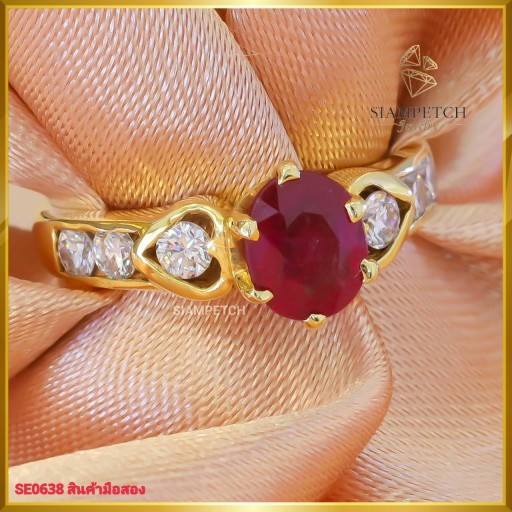 แหวนเพชรสี97 ฝังทับทิมบนตัวเรือนทอง18K SE0638