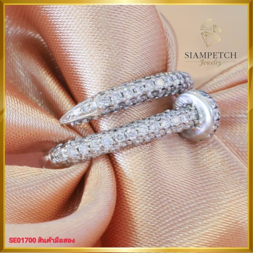 แหวนตะปู เพชรแท้ สี100 ฝังบนตัวเรือนทองคำขาว 18K SE01700