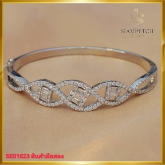 กำไลเพชรแท้ สี99 ดีไซน์สุดเก๋ ฝังบนตัวเรือนทองคำขาว18K  SE01623