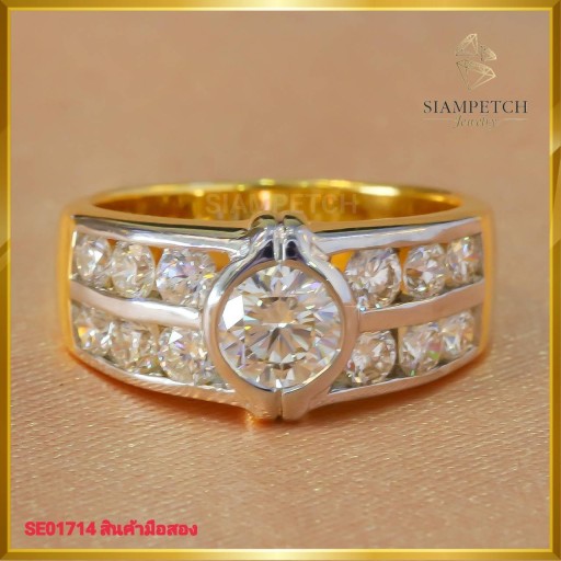 แหวนเพชร ทรงหน้ากว้าง บนตัวเรือนทอง18K SE01714