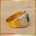 แหวนมรกต ล้อมเพชรแท้ ฝังบนตัวเรือนทอง18K SE01738