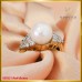 แหวนเพชรแท้ สี97 ฝังมุกสีขาว ที่ฝังตัวเรือนทอง18K SE0321