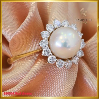 แหวนเพชรแท้ สี98 ฝังมุกสีขาว ที่ฝังตัวเรือนทอง18K SE0509